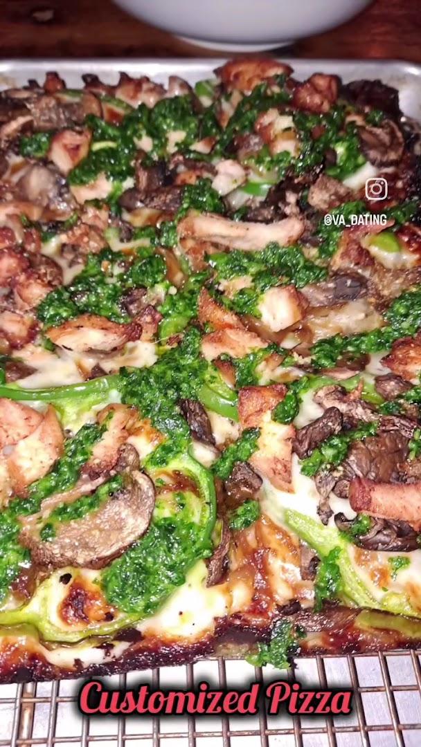 Emmy Squared Pizza